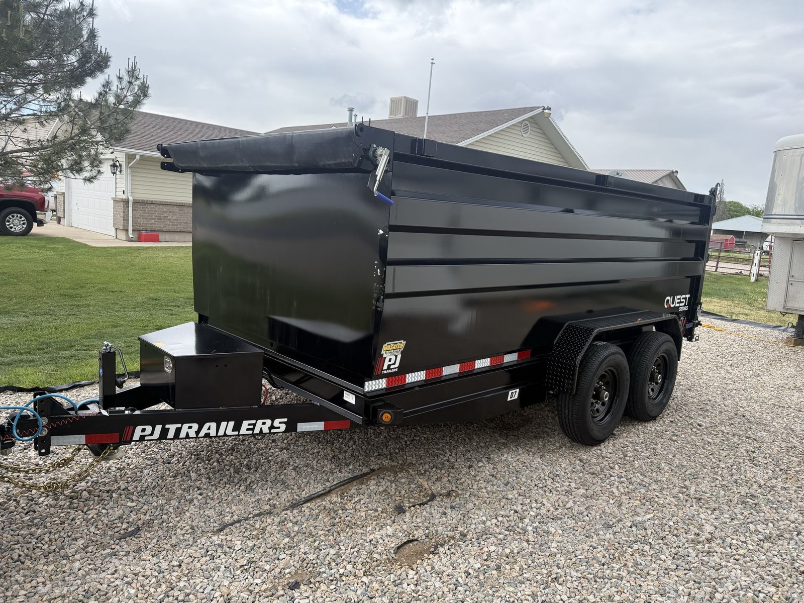 Rent This 7x14 Dump Trailer – Just $75/Day!
