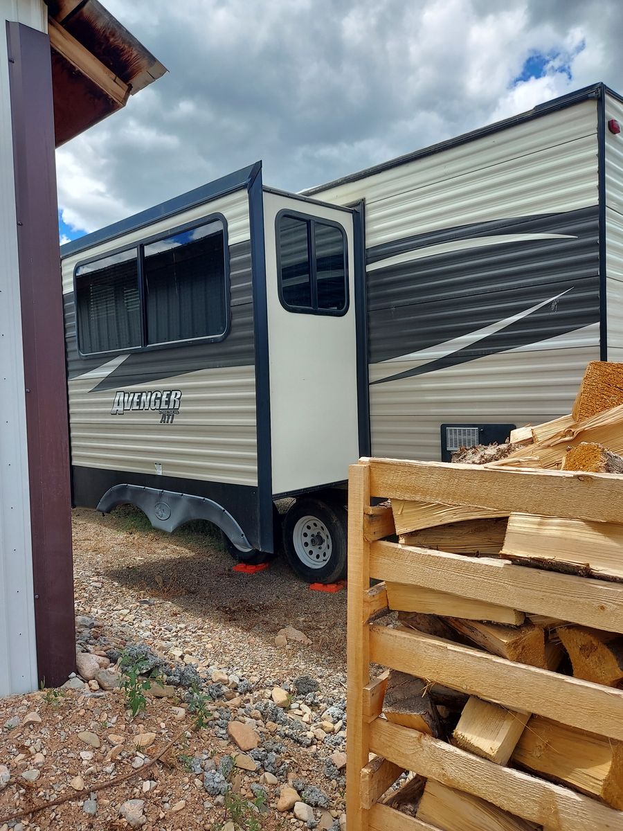 2018 27 ft Camp trailer