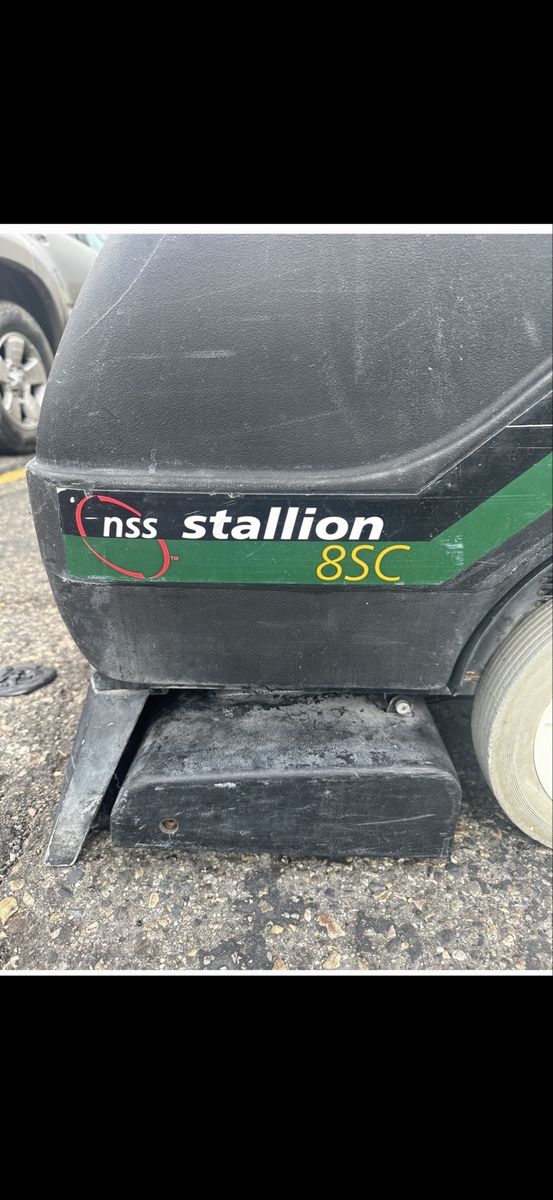NSS Stallion 8SC Carpet Cleaner