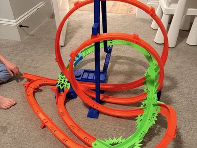 Hot Wheels Double Loop