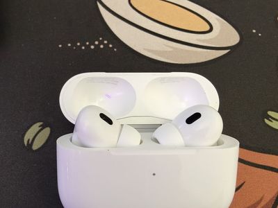 Apple AirPods Pro (2nd Generation)