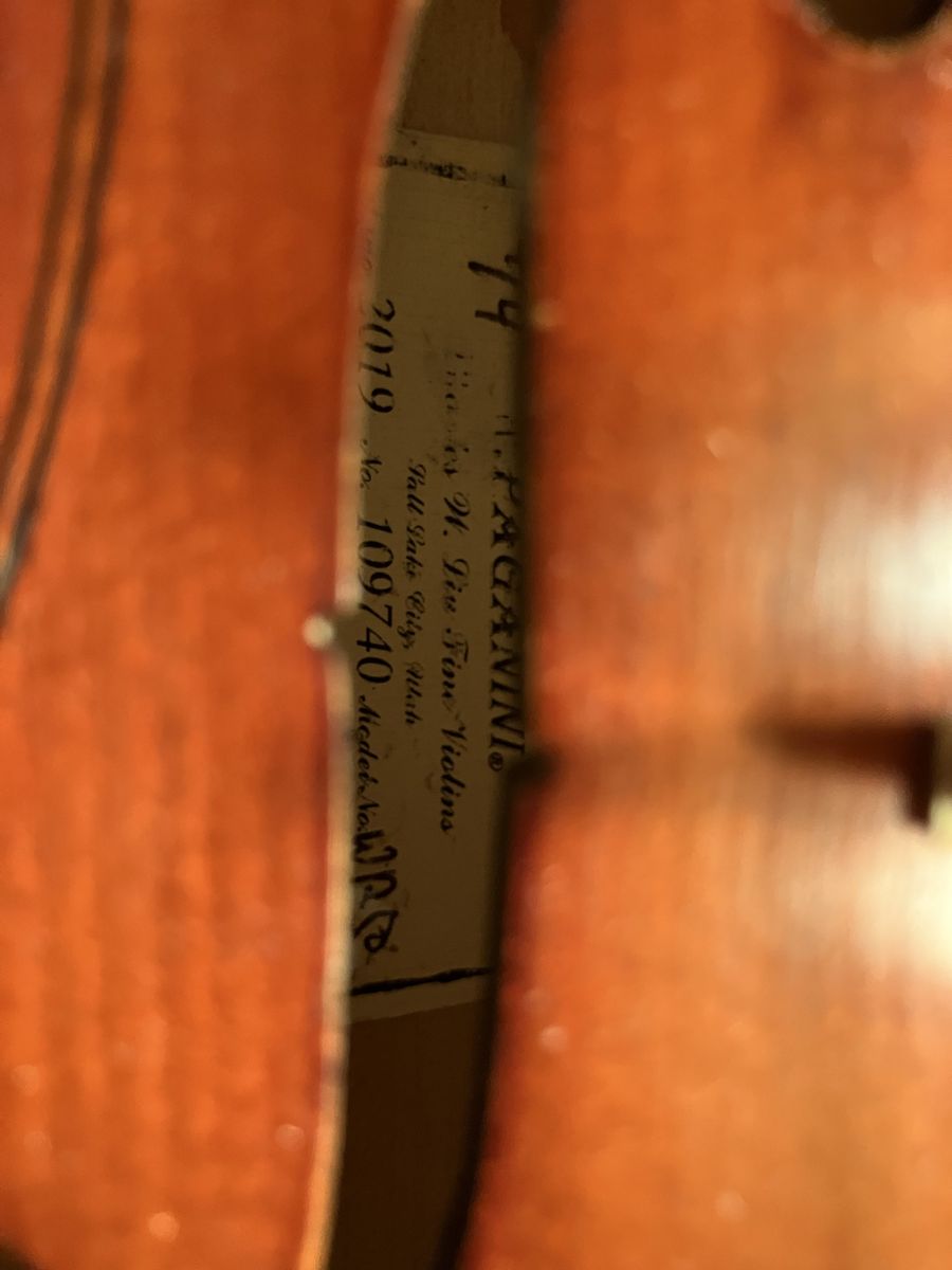 Main image 3