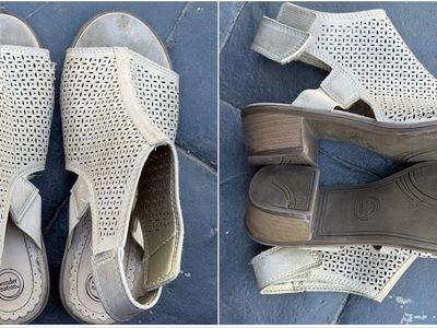 Size 2 Girls Sandals