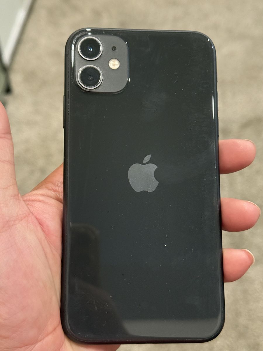 Apple iPhone 11 , use T-Mobile and sprint 