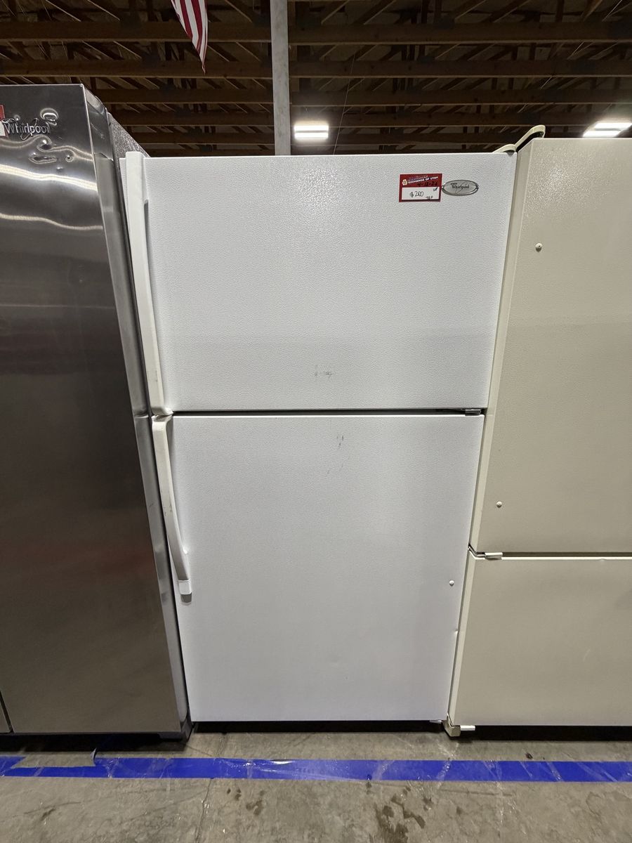 VERY RELIABLE! WHIRLPOOL TOP AND BOTTOM FRIDGE