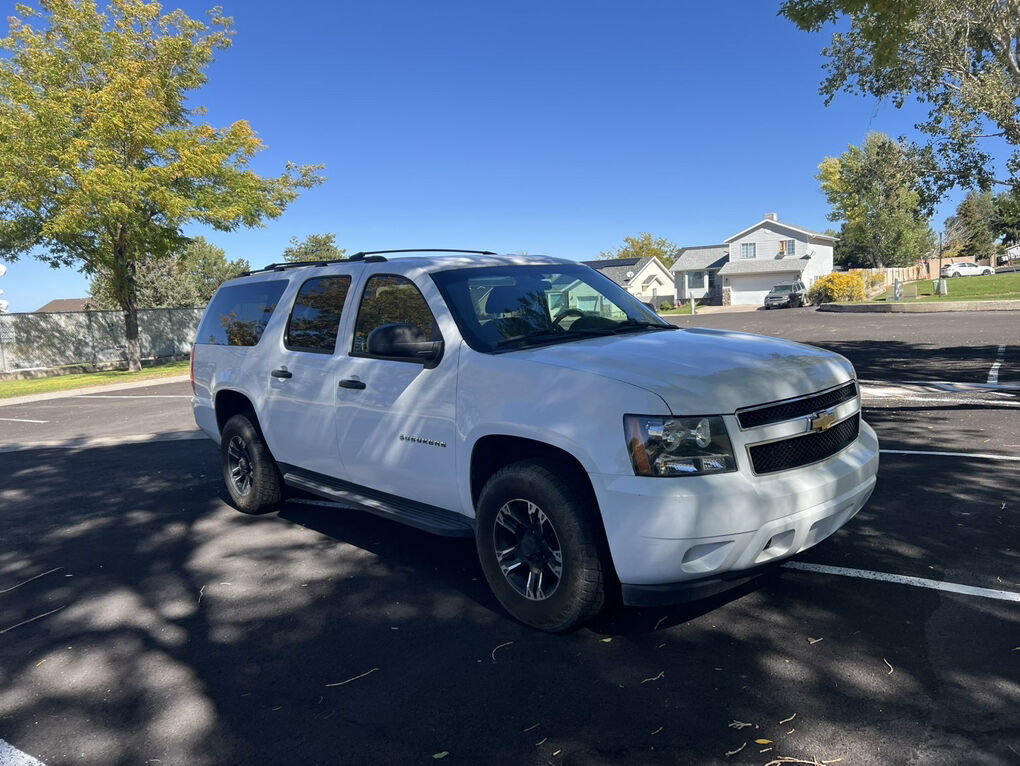 2012 CHEVROLET SUBURBAN LT
