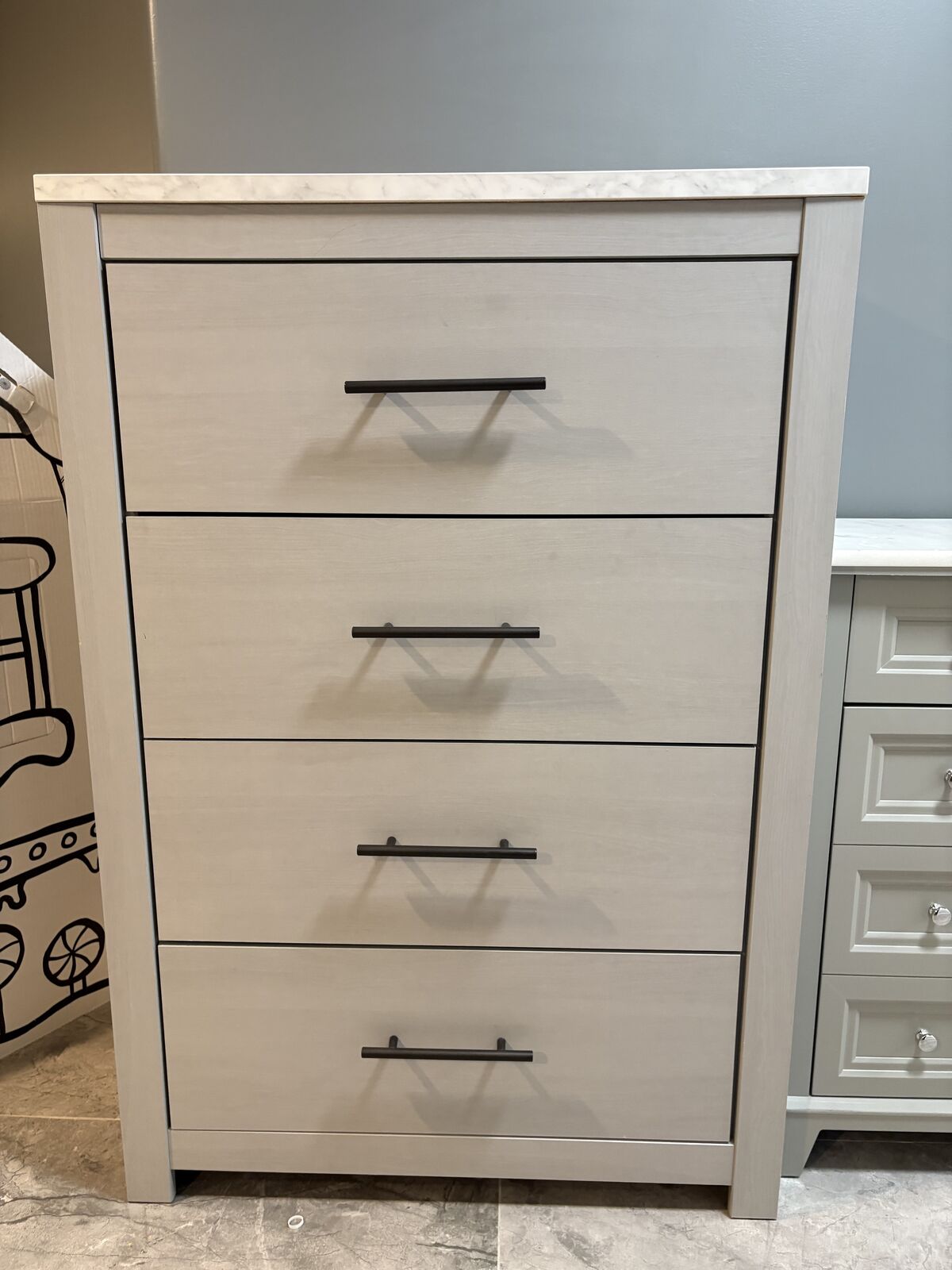 Grey 4 drawer dresser