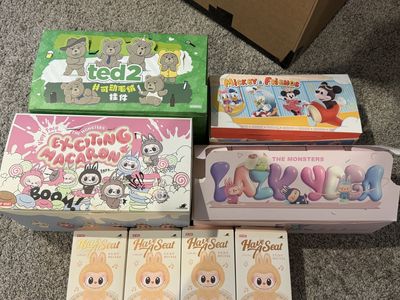 Pop Mart Collectibles