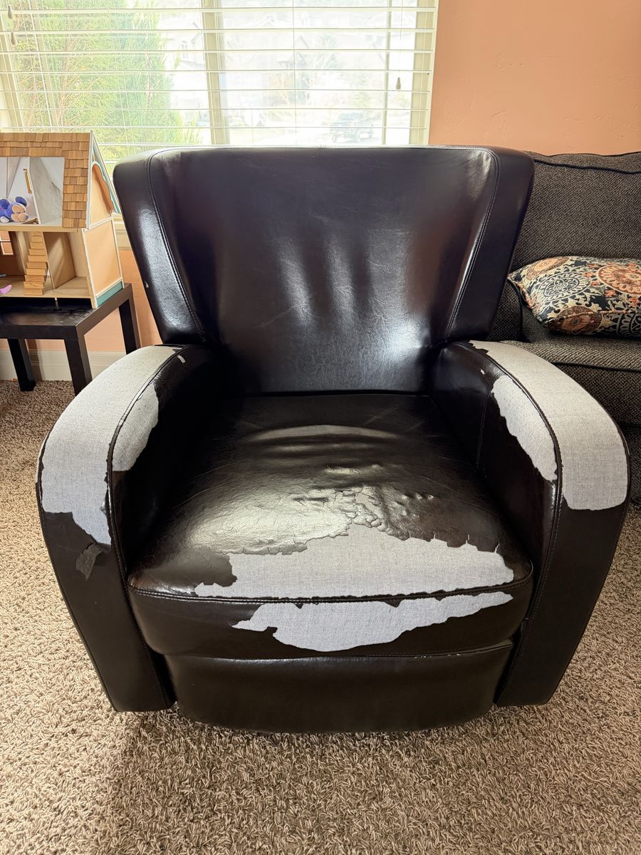 Free Recliner