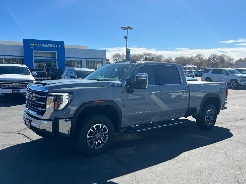 2024 GMC 2500 SLT