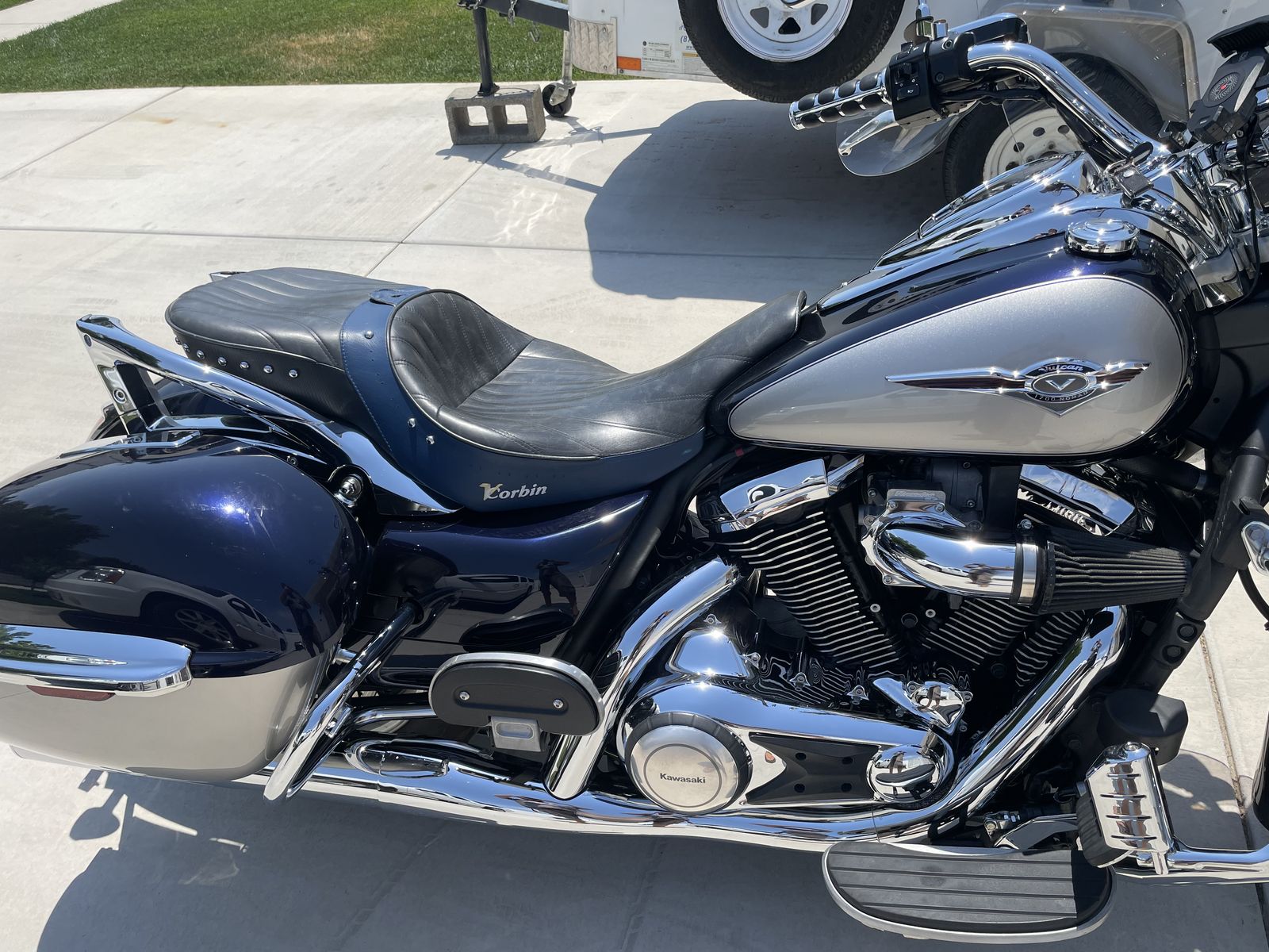 Main image 4