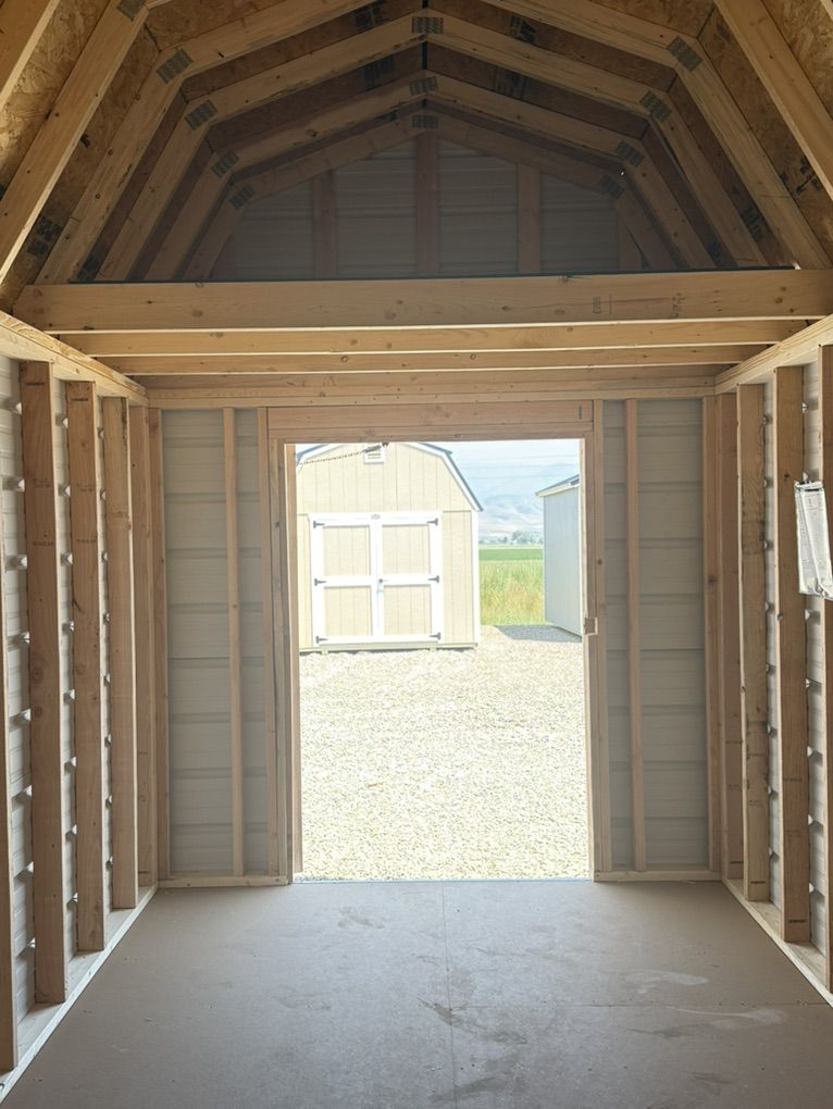 Main image 3