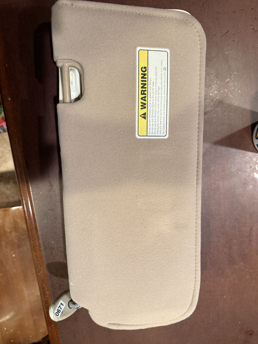 Driver's visor for Mazda Tribute and Ford Explorer