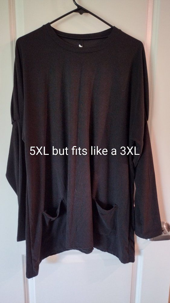 Black Long Sleeve Top with Pockets, Oversized Tunic, Size 5XL (fits like 3XL)