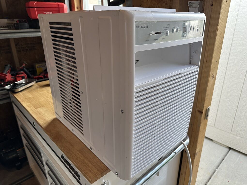 Frigidaire Window Mount Air Conditioner
