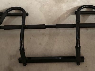 Pull Up Bar - Hangs In Doorway