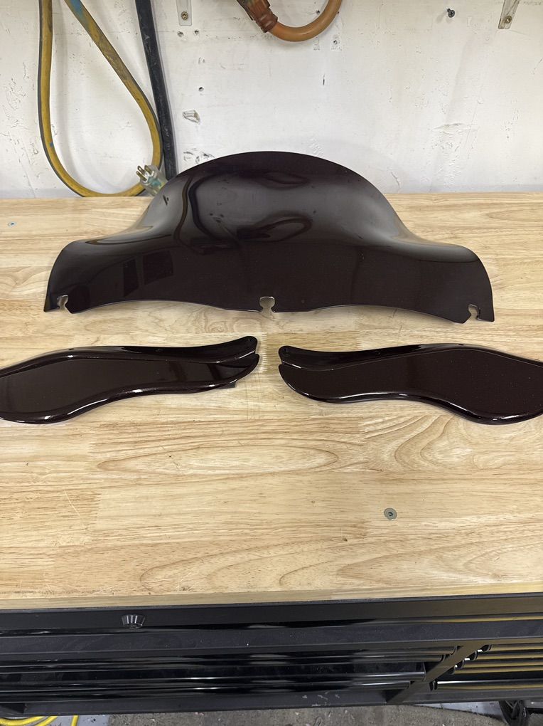 Street Glide Windshield And Bat Wings