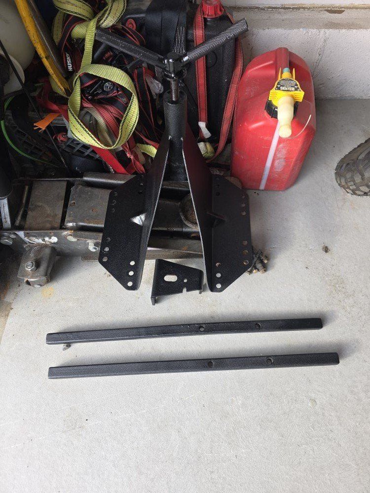 Black mountain spare tire mount