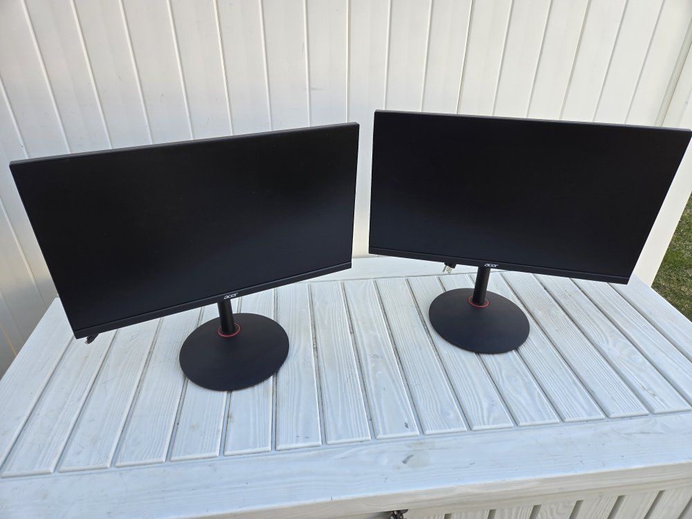 24"Acer monitors matched pair
