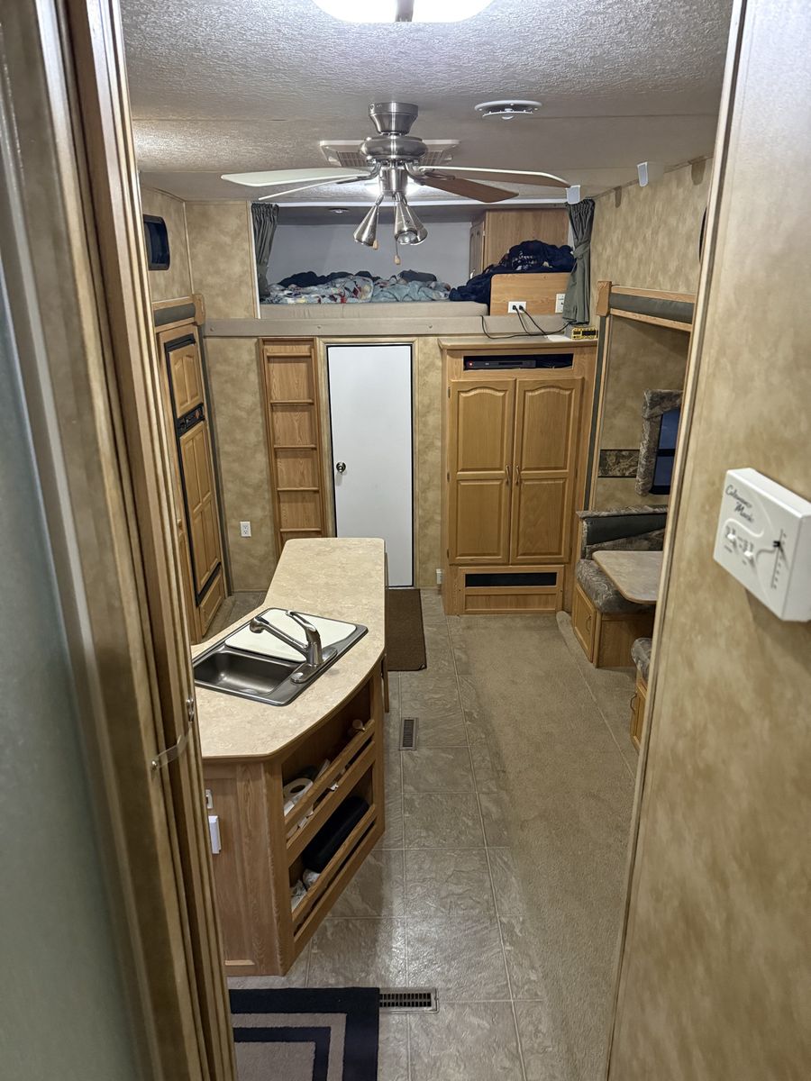 Main image 13