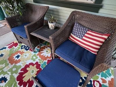 5 Piece Wicker Chair Set - EXCELLENT CONDITION