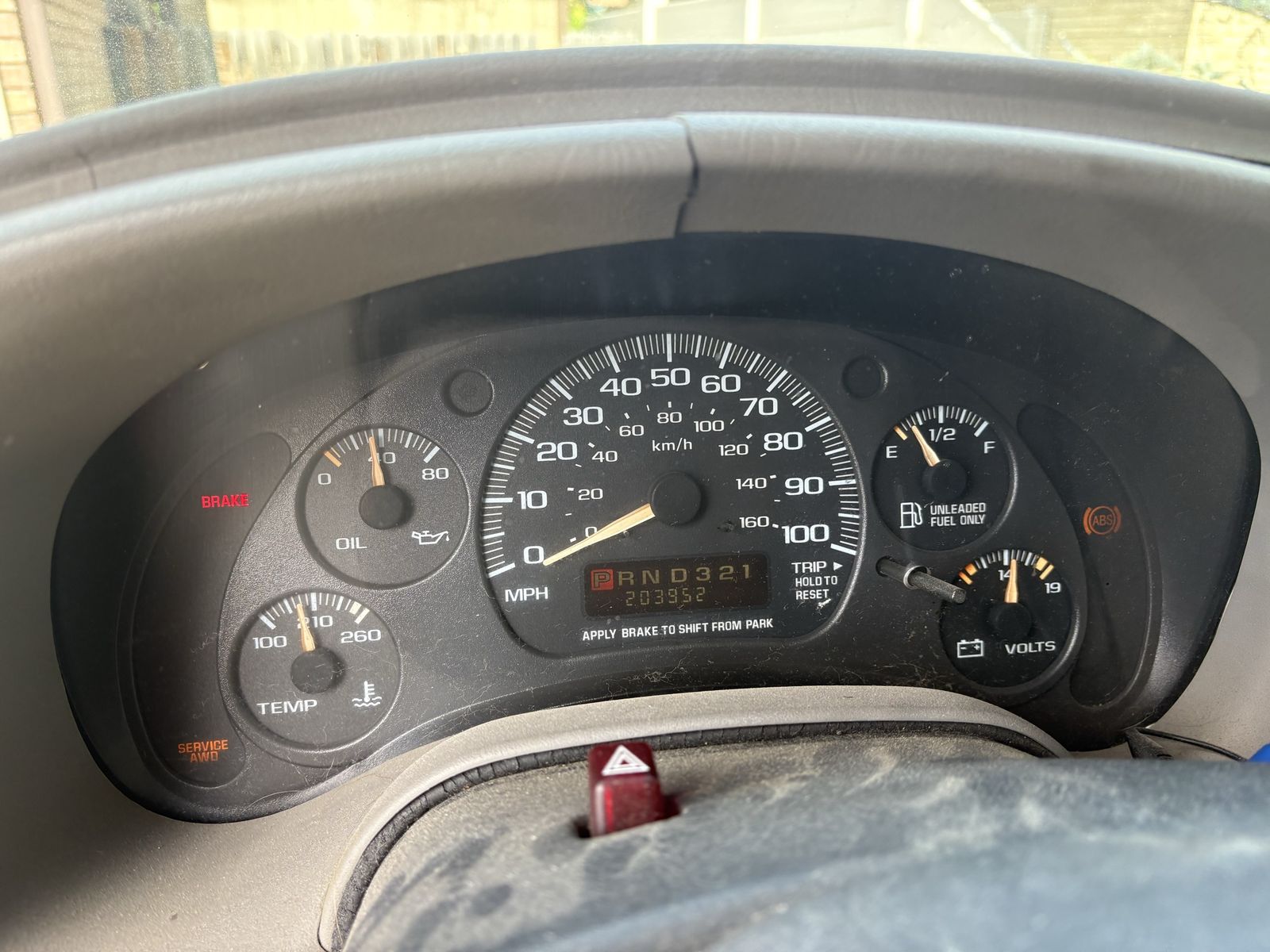 2003 GMC Safari 
