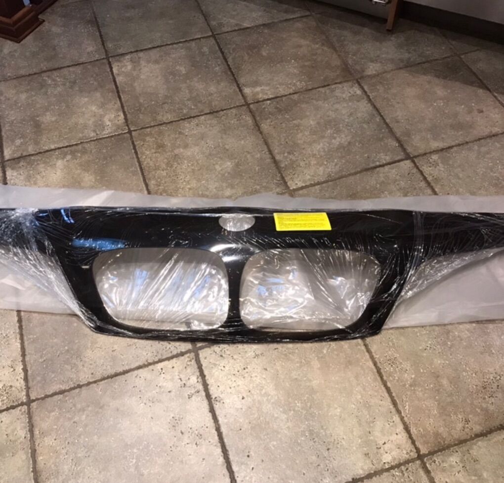 New BMW X5 Hood Protector