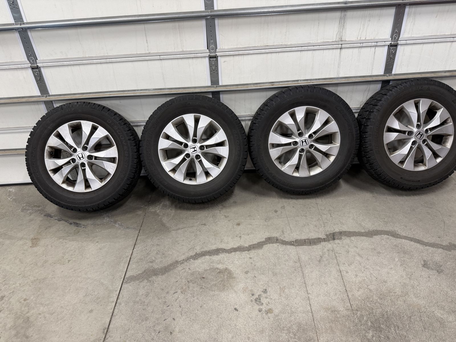 CRV tires and wheels