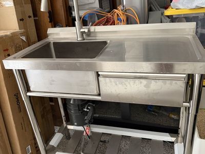 39” Stainless Steel Utility Sink / Workstation with Faucet