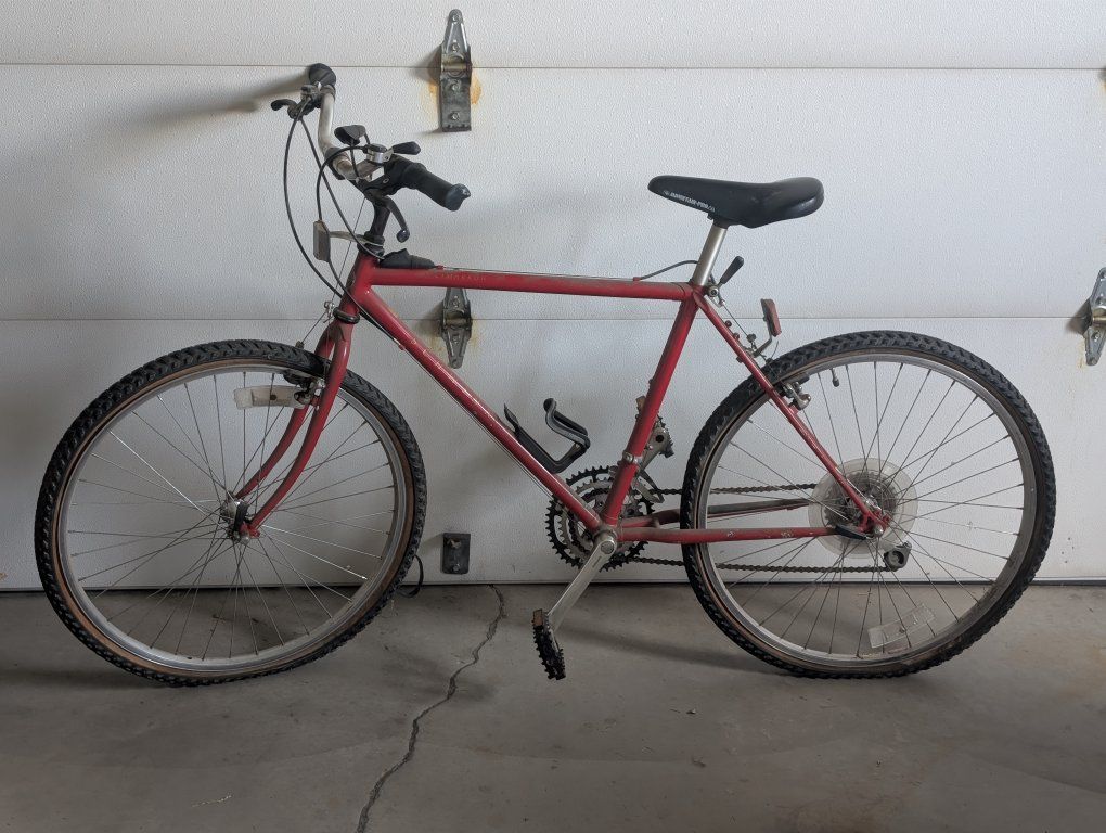 Schwinn Cimarron Red Mountain Bike - Vintage MTB