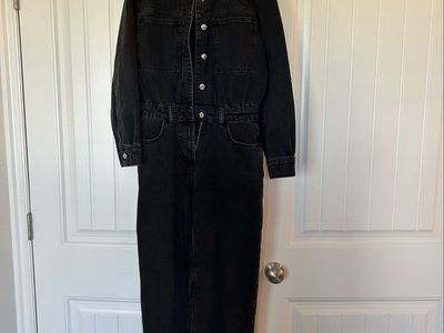 Zara Black Denim Long Sleeve Collared Jumpsuit Womens (Size Medium)