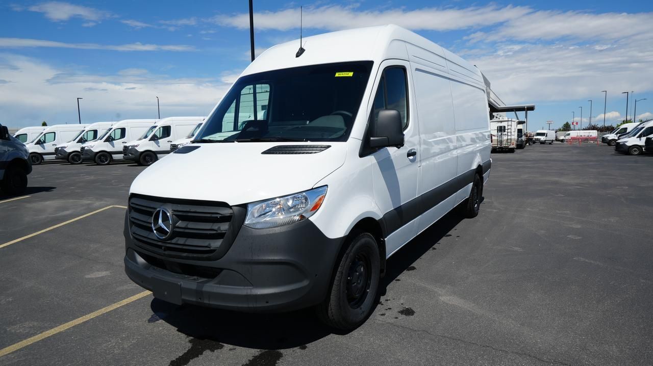 2026 Mercedes-Benz Sprinter 2500