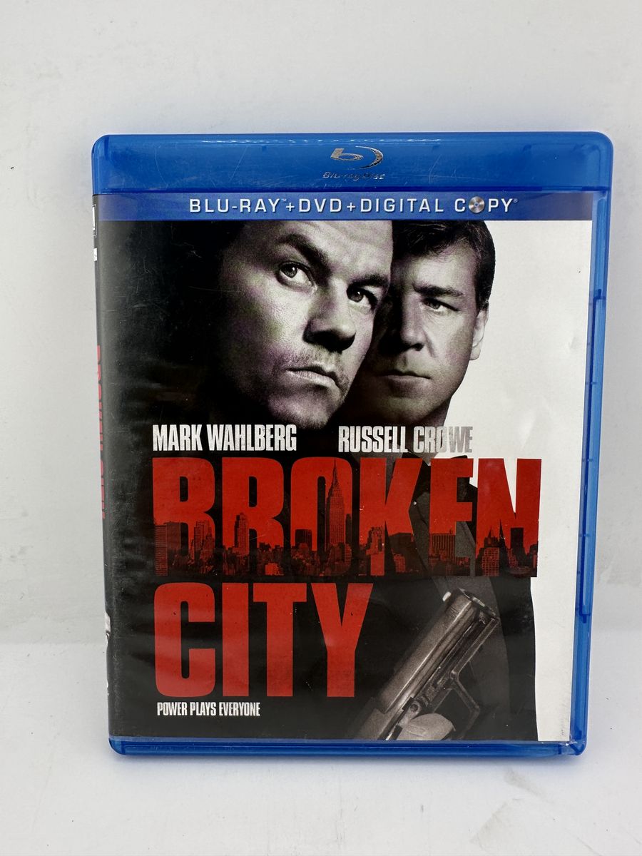 Broken City Blu-ray DVD Combo Mark Wahlberg Russell Crowe Crime Thriller 2013