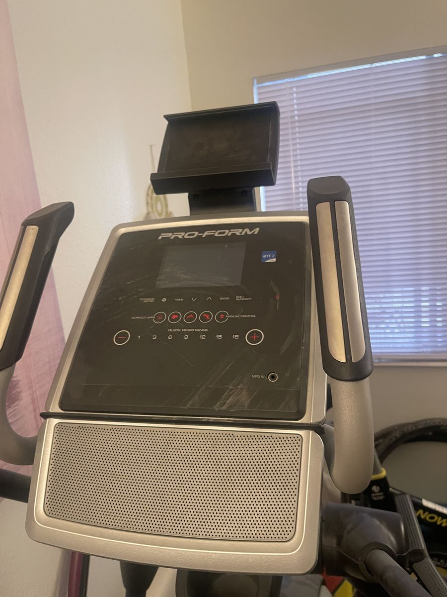 Pro Form Stride Elliptical 520 E