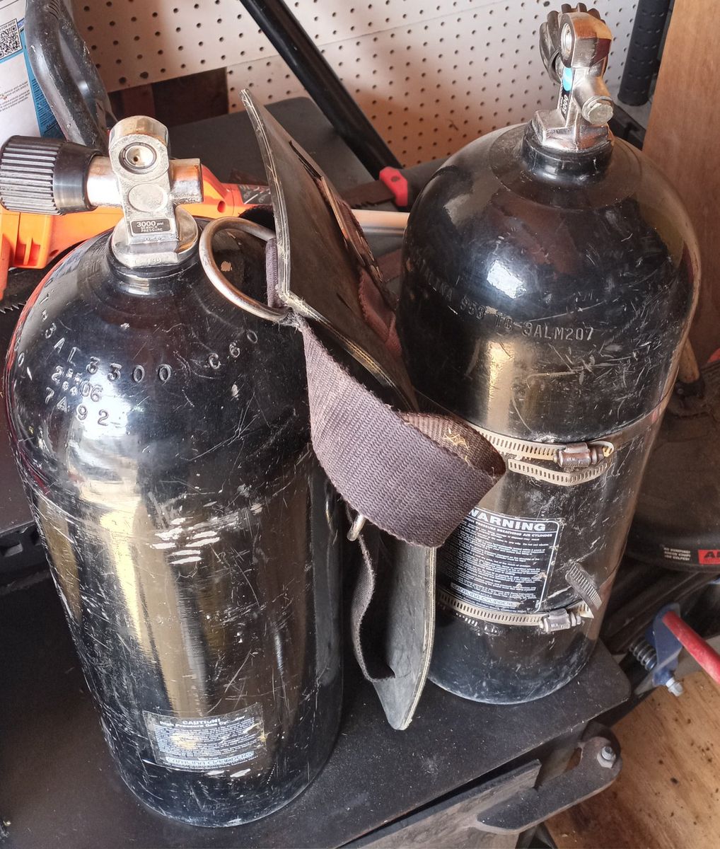 Catalina hpa scba aluminum 80 cubic foot 3000psi air tanks. airgun, airsoft, paintball,