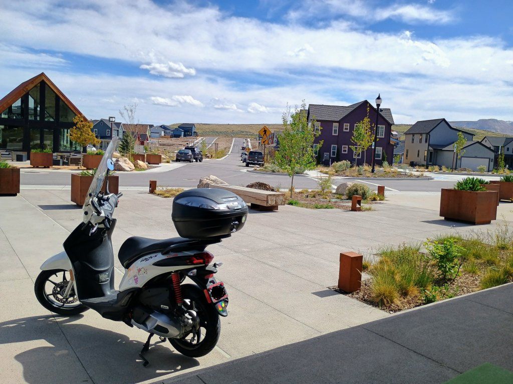 Main image 5