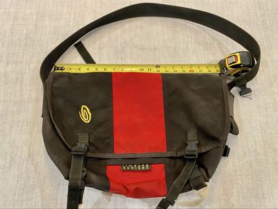 Classic Timbuk2 messenger bag