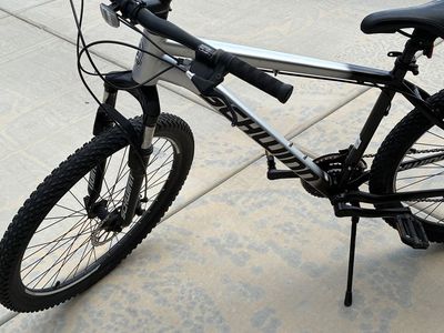 27.5 Mens Schwinn Mountain Bike