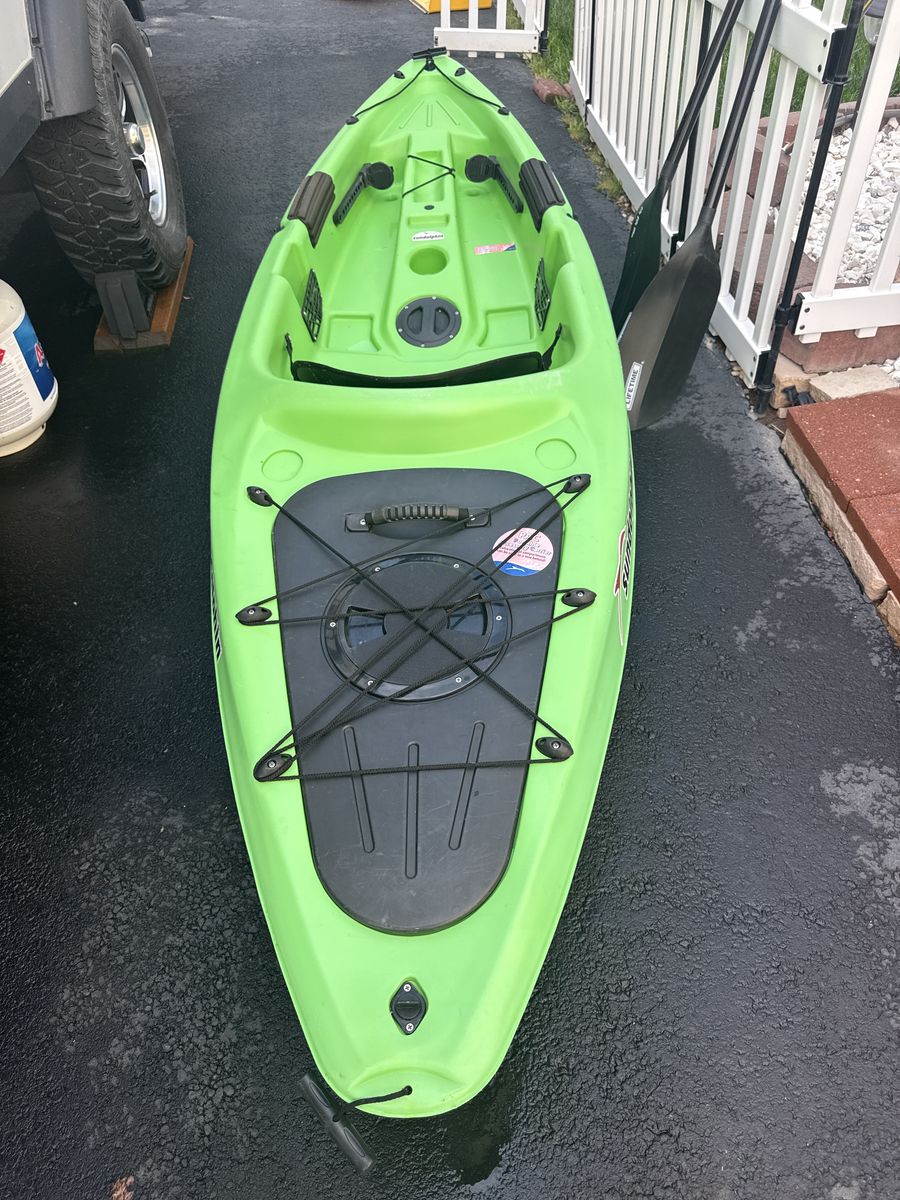 Sun Dolphin Bali 10 SS Kayak