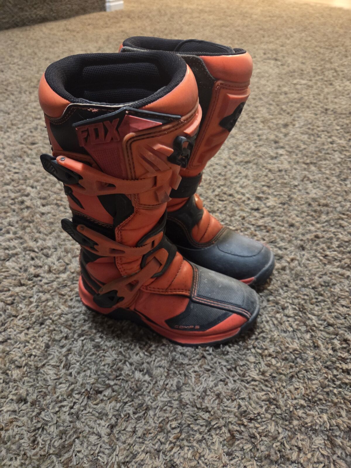 Youth fox boots
