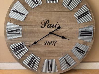 Mirrors, lanterns and clocks