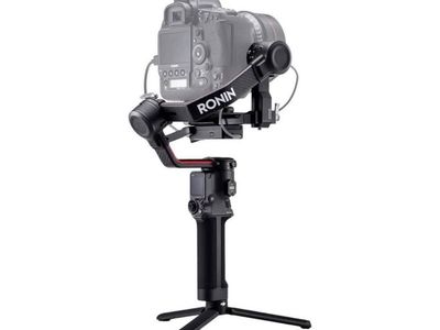 DJI RS 2 Carbon Fiber Handheld Gimbal Stabilizer for DSLR & Mirrorless Cameras