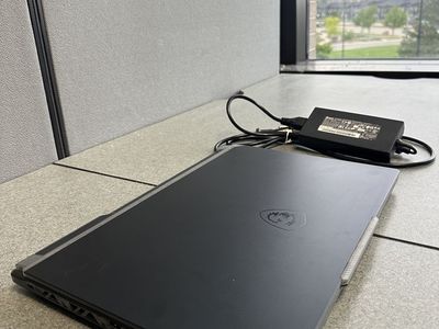 MSI Cyborg 15 A13VE-218US 15.6" FHD Intel i7-13620H RTX 4050 8GB GDDR6 512GB SSD