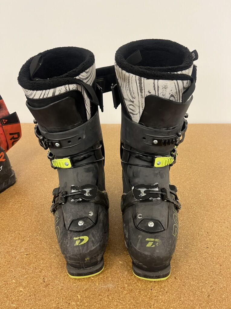 Dabello Ilmoro 28.5 110 Flex