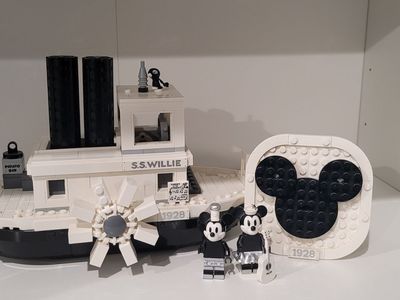Lego Disney's Steam Boat Willie