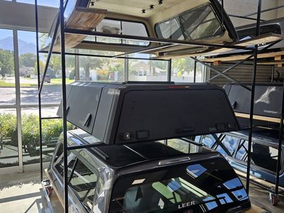 SmartCap Defender, 4Th Gen Tacoma, 6.2FT Bed. Showroom Model!