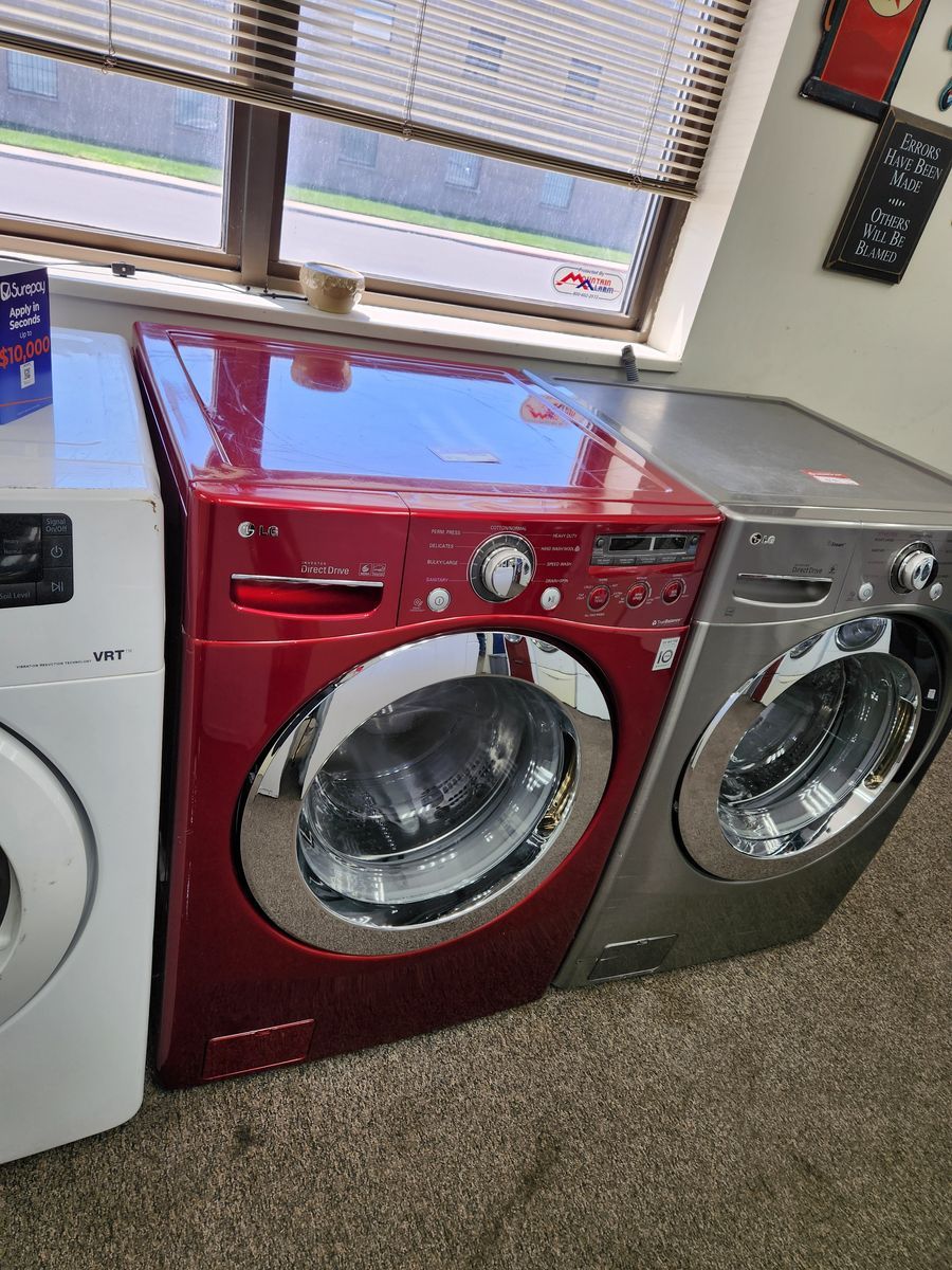 LG Direct Drive Front Load Washer - Red, Excellent Condition, Efficient Laundry