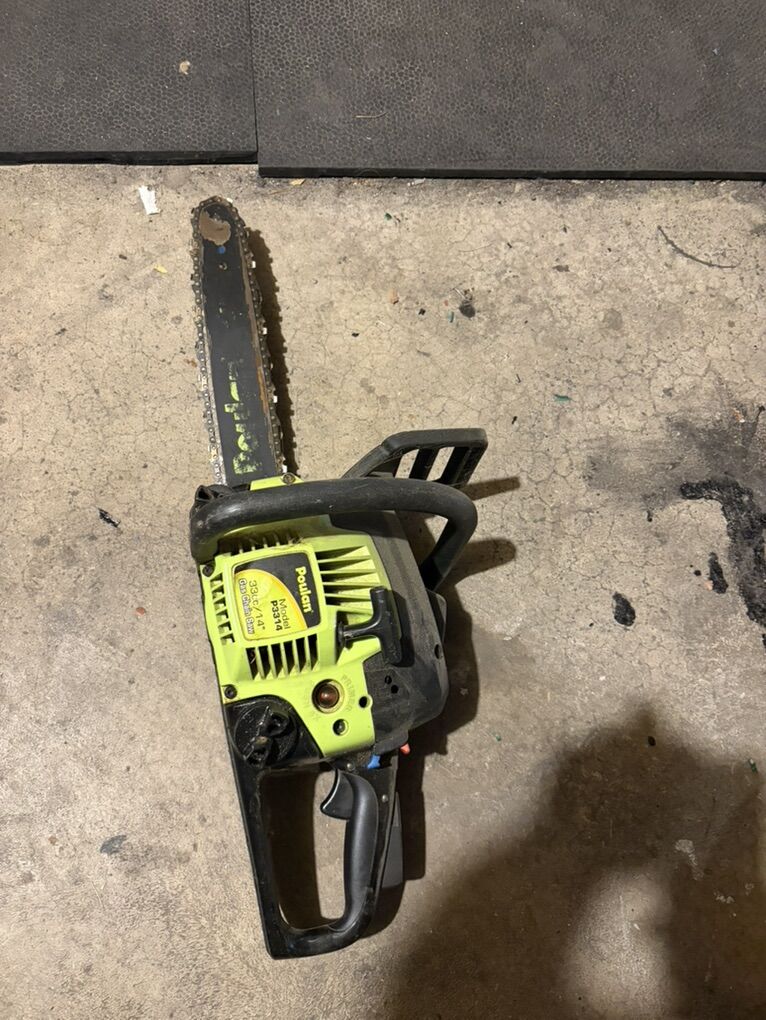 Poulan Chain Saw