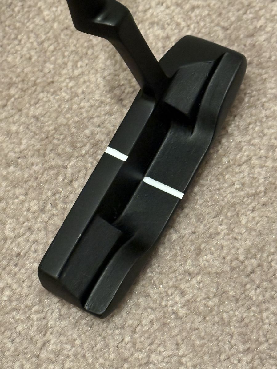 Center Fire V Left Handed Putter