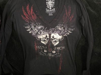 Rebel Saints Black Long Sleeve Graphic V-Neck Shirt - Size XL+
